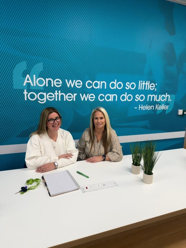 Lindsay and Shellie Xpert Rec 600x800